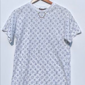 Unisex Louis Vuitton monogram t-shirt